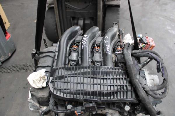 MOTEUR CITROEN/PEUGEOT 1.2VTI - Vue 1